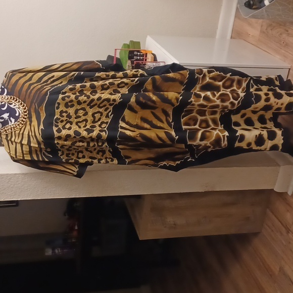 Animal Print Kaftan - Picture 3 of 3